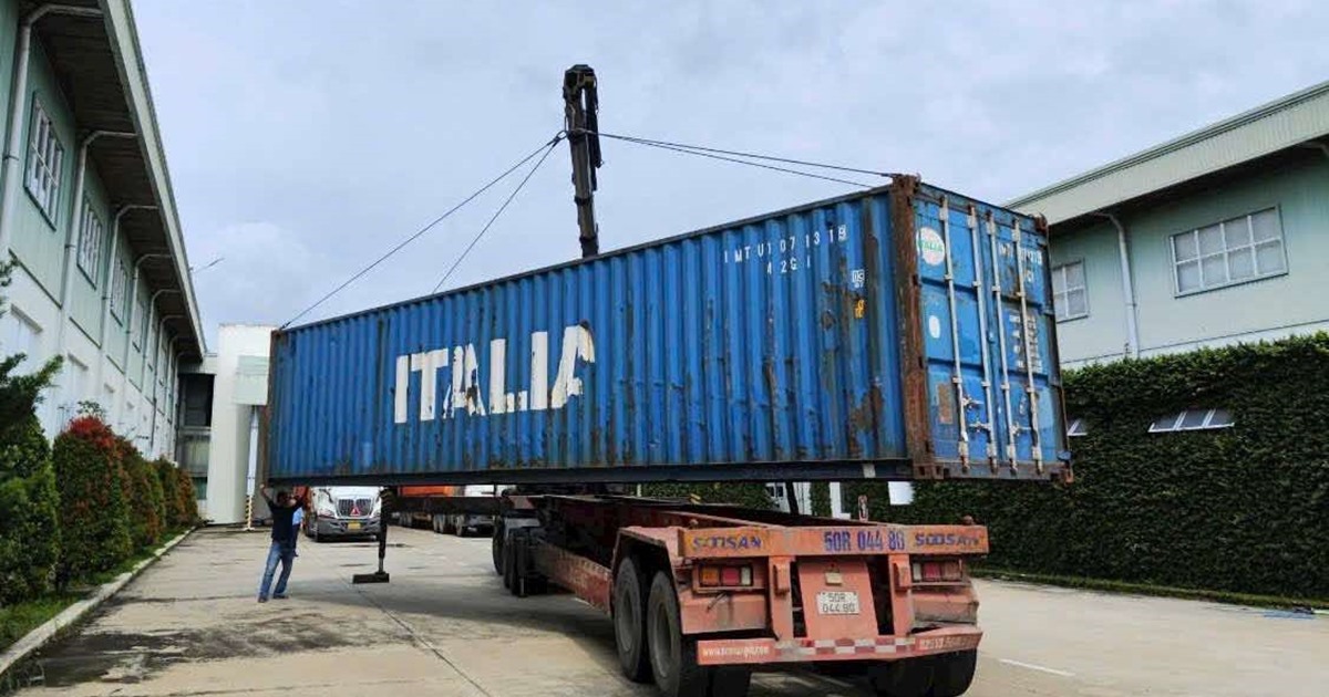1-tuoi-tho-container-cu